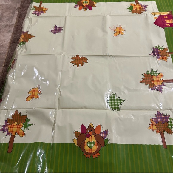 K-Mart Other - Vinyl Thanksgiving tablecloth NWT